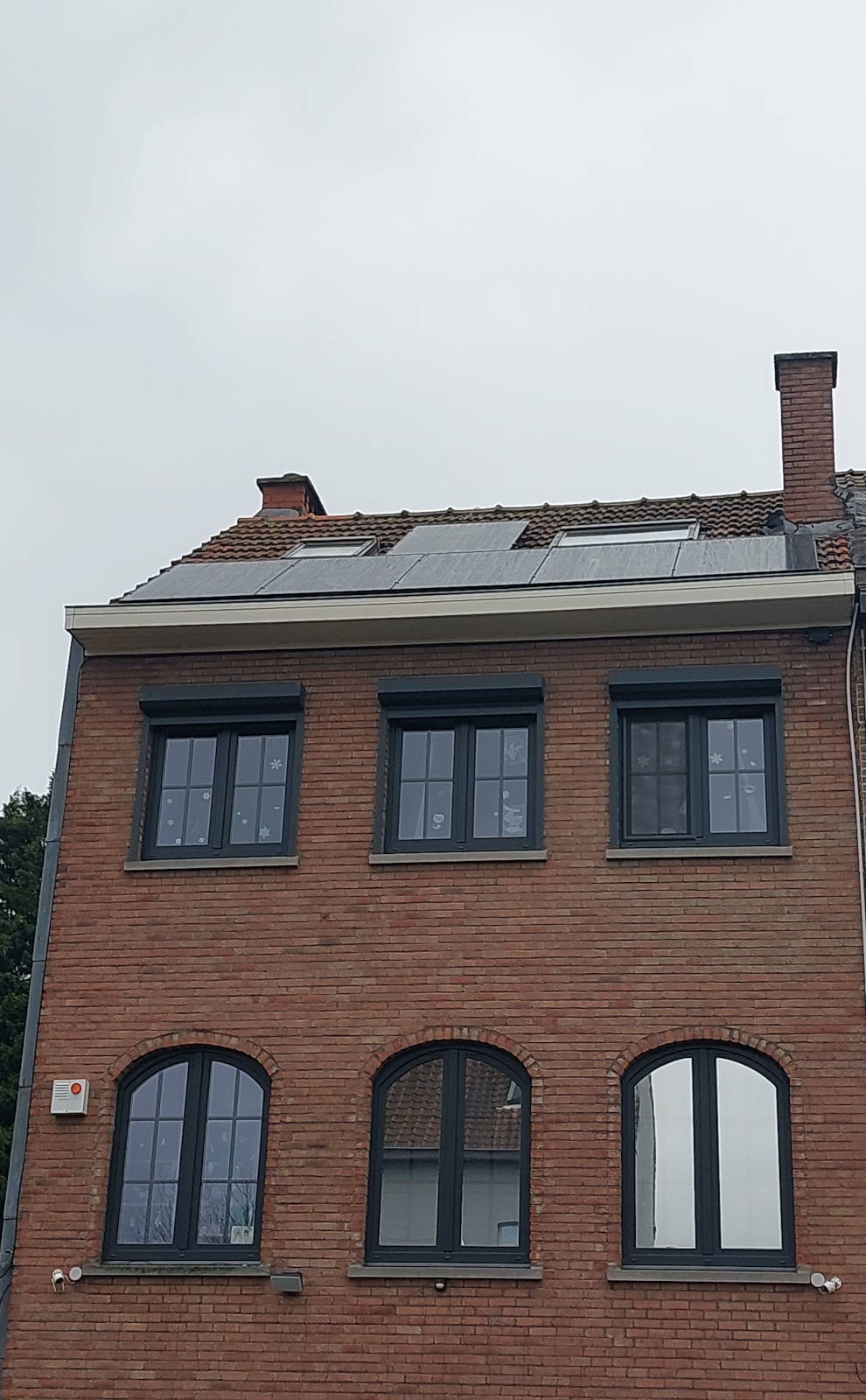 6 panneaux sur toiture inclinée