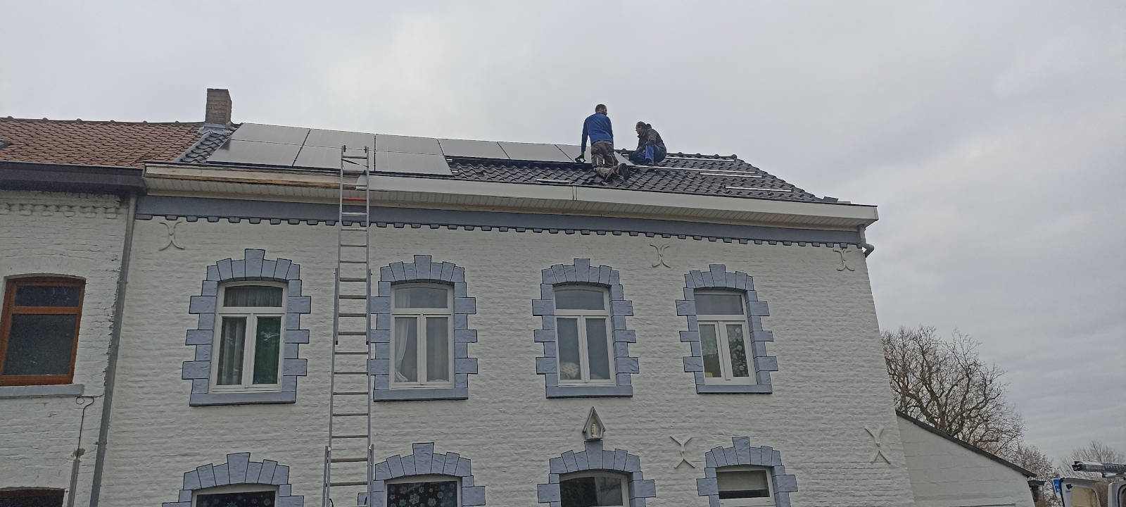 Travaux sur toiture en tuiles