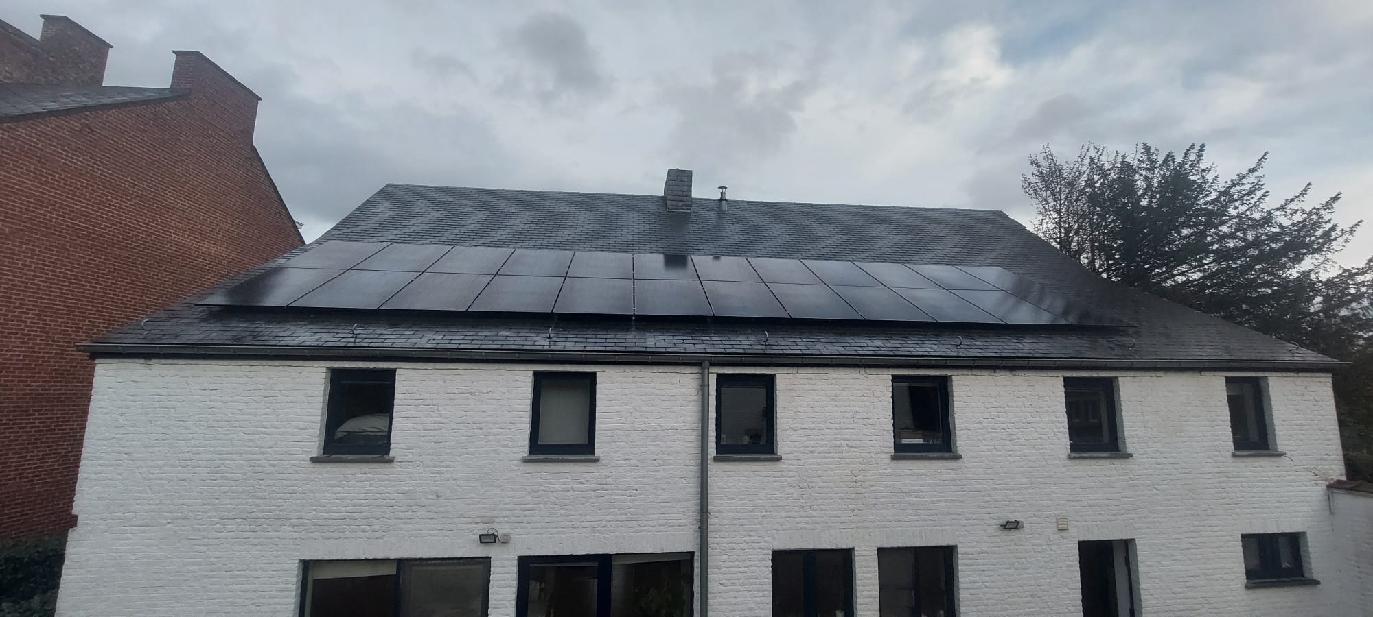 24 panneaux sur ardoises naturelles